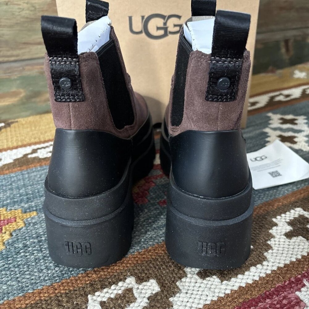 UGG BRISBANE CHELSEA BURNT SEDAR SUEDE WOMEN'S BOOTS US SIZE 9 Dark Brown - Picture 3 of 6